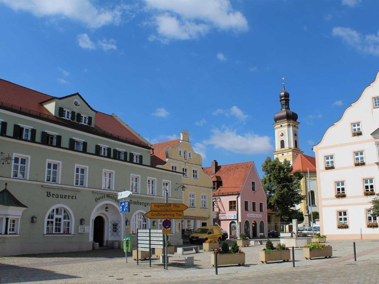 Hotel Brauereigasthof Amberger Kosching Exterior foto
